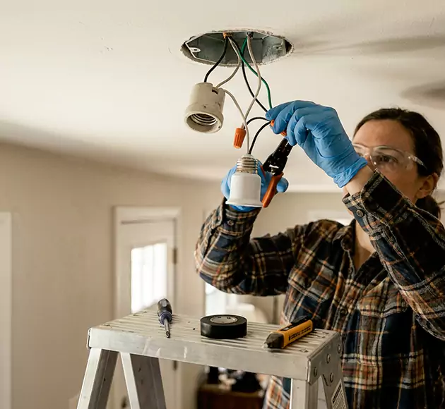 Professional Light Socket Replacement: Your Local Fixture Repair Team in Richland, WA
